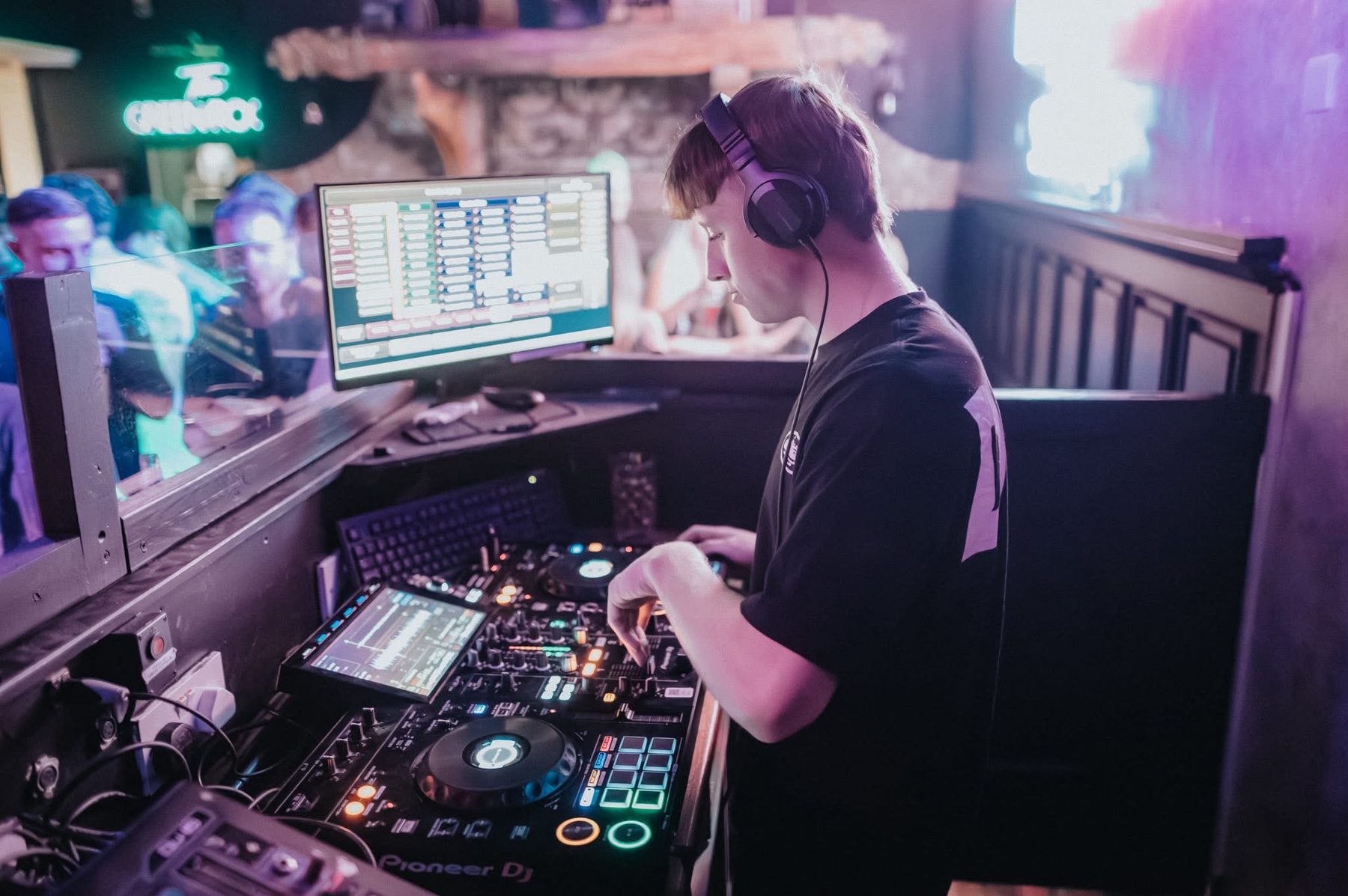 DJ O.S.K performing